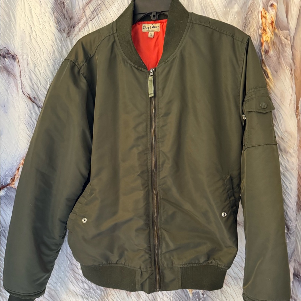 Chip & Pepper pilot’s puffer coat. Super warm. Great condition!